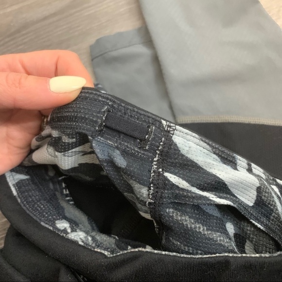 Athleta Fire Be Free Leggings Side Pockets Stretch - Picture 8 of 8